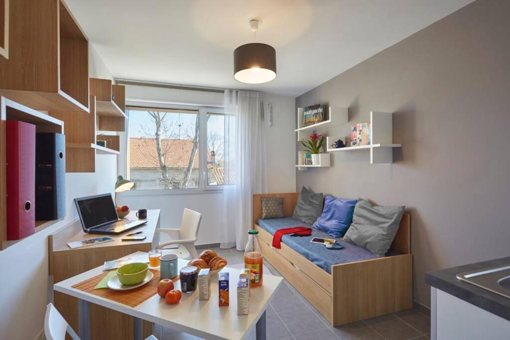 Residence Nemea - Beaux Arts Montpellier Zewnętrze zdjęcie